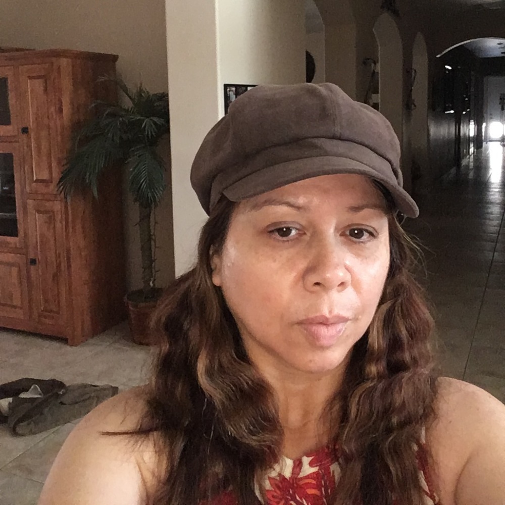 Meet your Posher, Monica